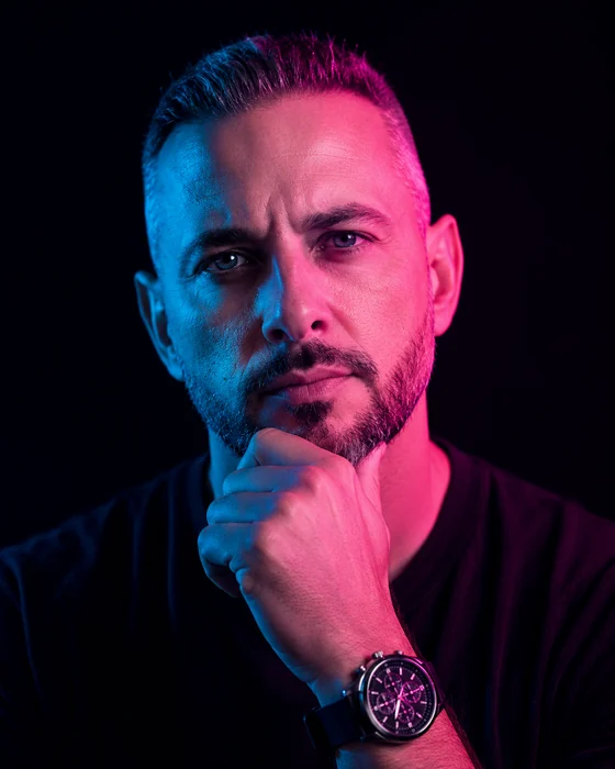 Aitor, autor del hub