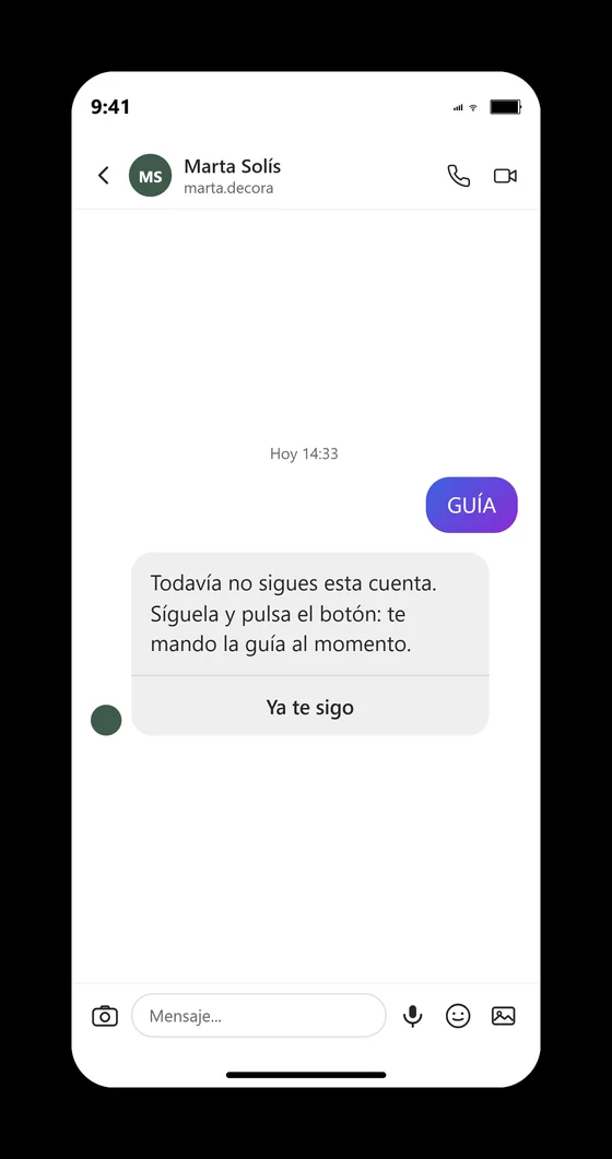 Mensaje directo del kit avisando de que la cuenta todavía no sigue el perfil y pidiendo seguirla antes de reintentar para recibir el recurso.